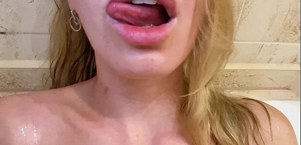 trendsSexy Blonde Sensual Masturbate Pussy until Orgasm in the Bathroom